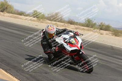 media/May-05-2025-Moto Forza (Mon) [[3c1838c5e5]]/2-B Group/Session 2 (Turn 7 Inside)/